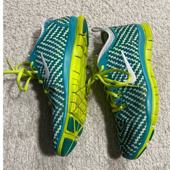 Nike Free Women's Size 8.5 TR Fit 5.0 Athletic Running Shoes Green - Picture 7 of 11